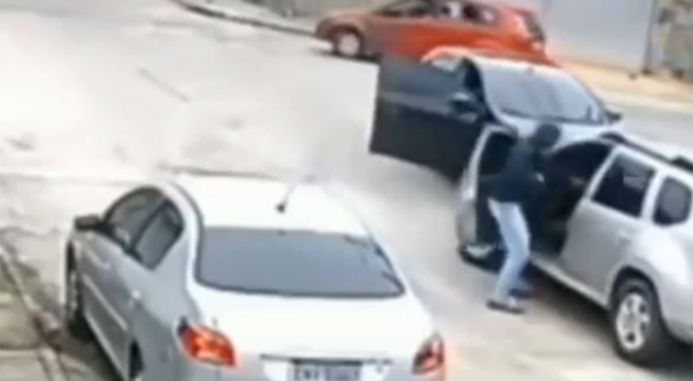 Ukraden automobil.jpg